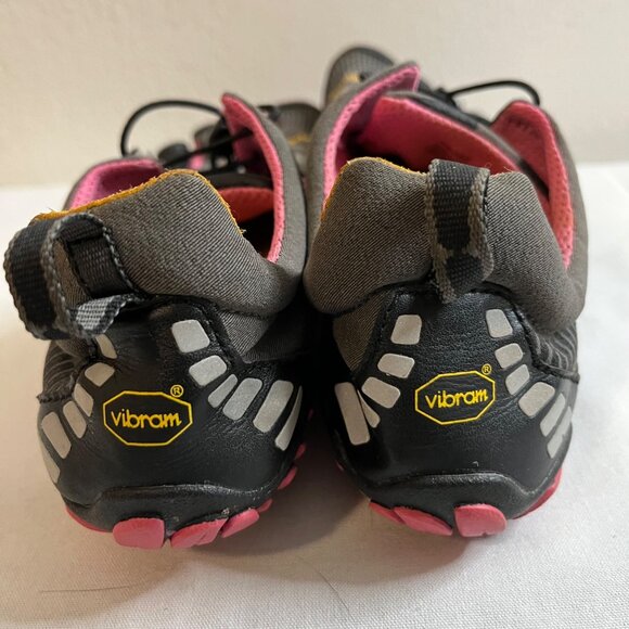 Vibram 5 FiveFingers Training Hiking Wmn's size 40 US 8.5 /9 Grey pink W3753 - Picture 5 of 12